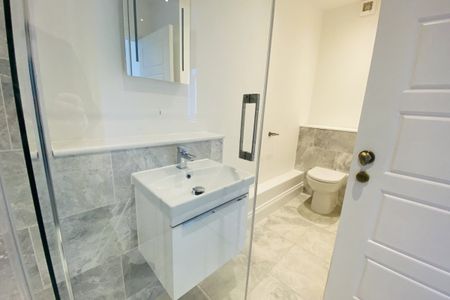 St. Marys Gate - Photo 5