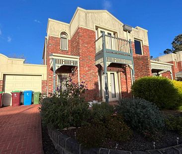 Three bedroom townhouse in Timbarra Estate. - Photo 1