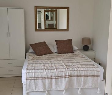 Studio to rent - Photo 6