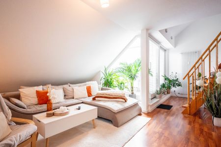 Tolle Maisonettewohnung mit Balkon, Einbauküche und Carport im schönen Bielefeld Heepen - Photo 3