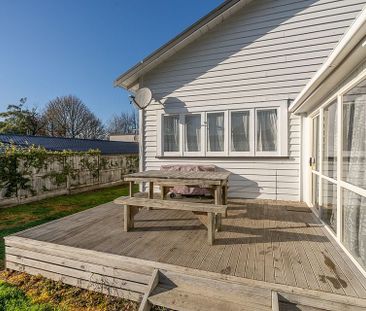 Claudelands Character Bungalow in Boys High Zone - Photo 2