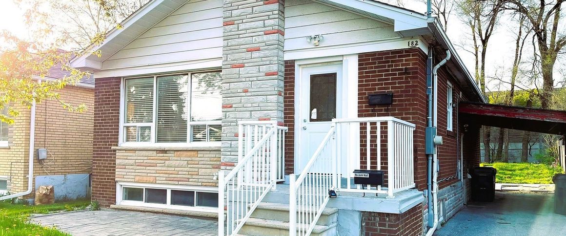 For Lease - 182 Crocus Drive, Toronto, Ontario - Photo 1