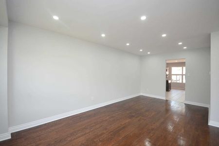 For Lease - 52 Donna Drive Unit# Upper, Brampton, Ontario - Photo 2