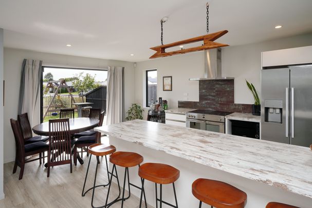 4 Clegg Street, Ravenswood - Photo 1