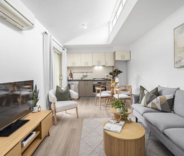 Charming Thomastown Home: Your Next Sanctuary Awaits! - Photo 1