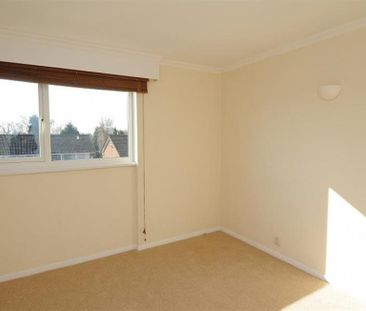 2 Bedroom Apartment To Let - Photo 4