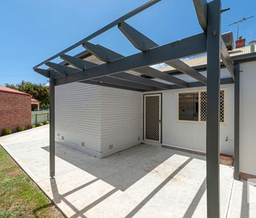 15 Sandville Avenue - Photo 5