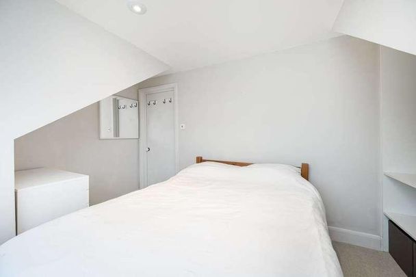 Hackney Road, Bethnal Green, E2 - Photo 1