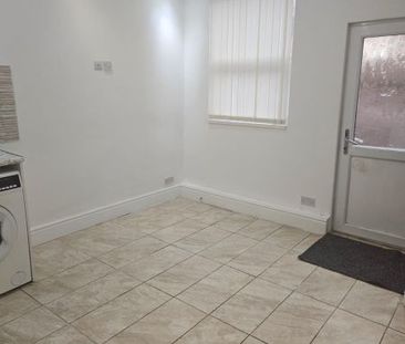 Hinton Street, Fairfield, Liverpool - Photo 3