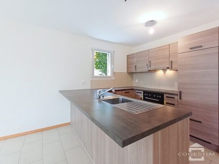 Bel appartement de 3,5 pièces au rez-de-chaussée avec terrasse - Foto 3