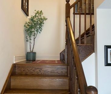 For Lease - 2022 Lakeshore Road, Mississauga, Ontario - Photo 4