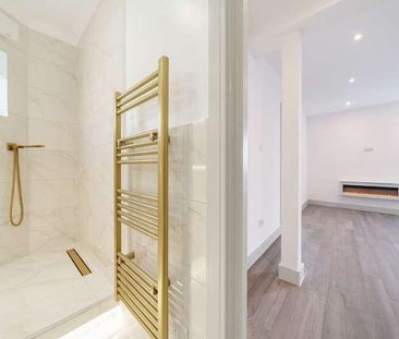 Norbury Crescent, London, SW16 - Photo 6