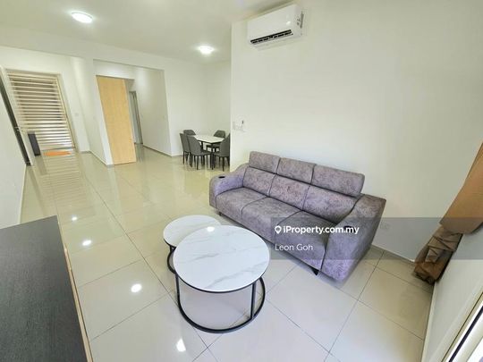 Gravit8, Klang, Kota Bayuemas, Klang - Photo 1