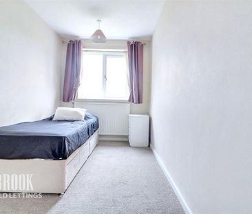 3 bedroom terraced house to rent - Photo 3