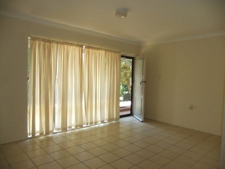 Downstairs granny flat - East Ballina - Photo 4