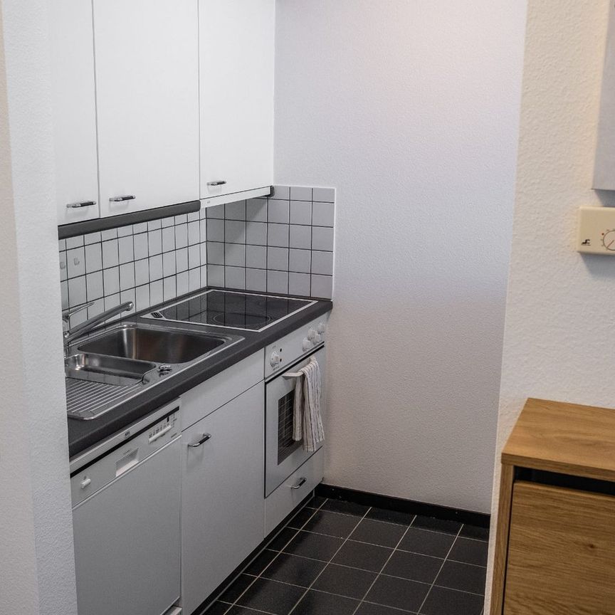 2.5 Zimmer, 42 m², 2. Stock - Photo 1
