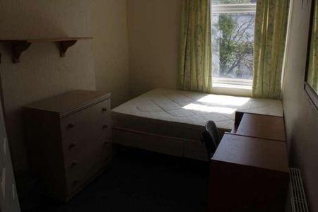 Harriett Street, Cathays, CF24 - Photo 2