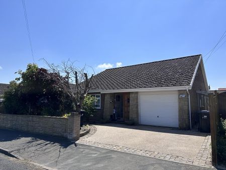 3 bedroom detached bungalow to rent - Photo 5