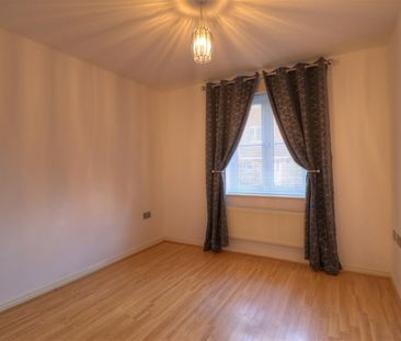 2 BED Ground floor flat To rent - Photo 2