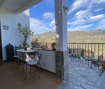 Unique Townhouse with spectacular views in Frigiliana Countryside - Photo 2