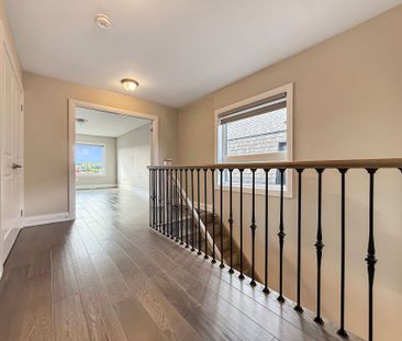 For Lease - 922 Isaac Phillips Way, Newmarket, Ontario - Photo 5