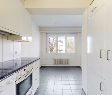 Gepflegte Wohngegend mit idealer Verkehrsanbindung - Foto 2