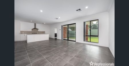 New year New home! - Photo 3