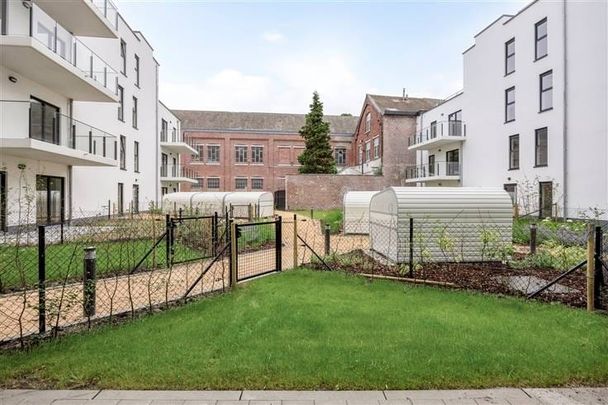 Appartement te huur - Photo 1