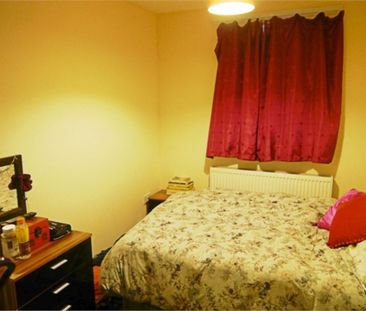 1 Bedroom Flat - Photo 1