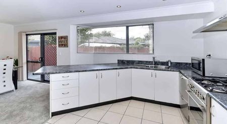 Spacious Standalone - Simply Perfect for Modern Living - Photo 2