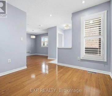 48 MOUNT RANIER CRESCENT - Photo 6