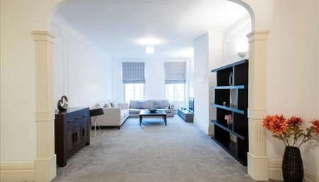 5 bedroom flat to rent - Photo 2