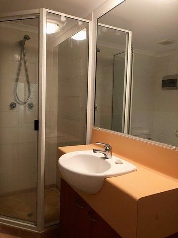 15/2 Beach Road, 4740, Dolphin Heads - Photo 2