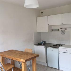 Studio 17 m2 à louer au coeur des Allées Provençales - Photo 2