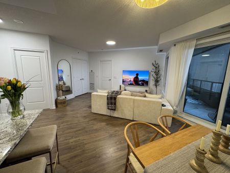 For Lease - 9255 Jane Street Unit# 907, Vaughan, Ontario - Photo 2