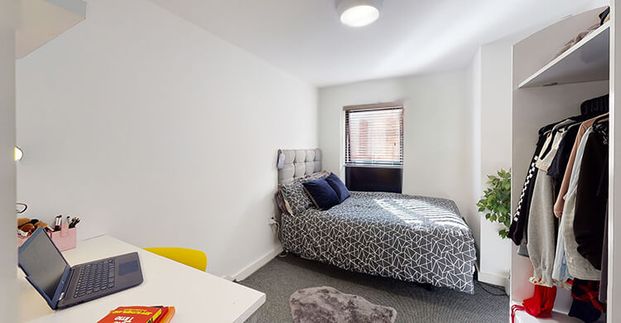 Flat 1, 20 Grinfield Street, University Campus - Photo 1