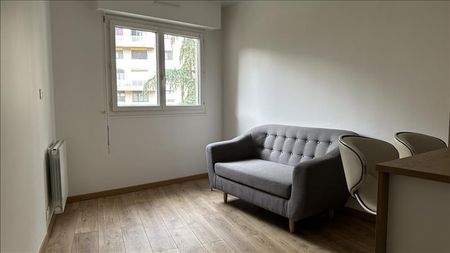 2 pièces - Meublé - 41,45 m² - 2ème étage - Colocation non autorisée - Photo 2