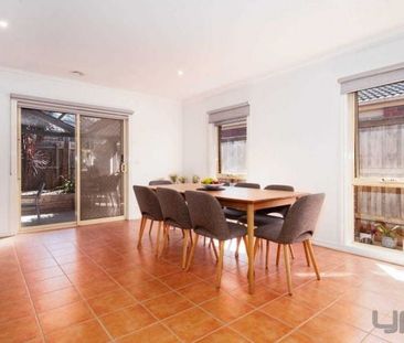 Great Location! - Photo 2