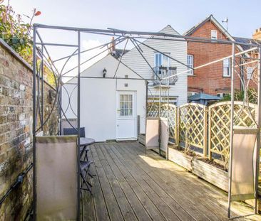 1 bedroom flat to rent - Photo 5