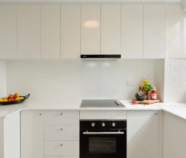 8D/8-12 Sutherland Road, - Photo 2