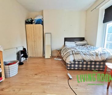 4 bedroom house to rent - Photo 2