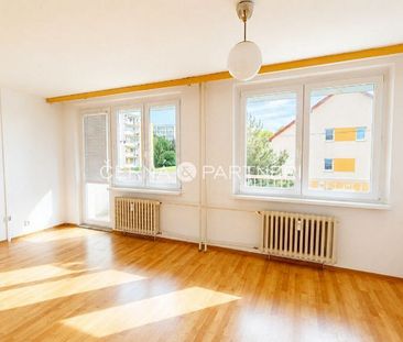 Pronájem bytu 1+kk 32 m² - Fotografie 4