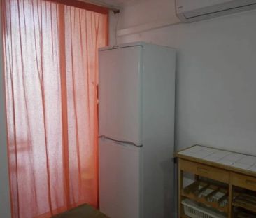 Calle Albocácer, Valencia, Valencian Community 46020 - Photo 5