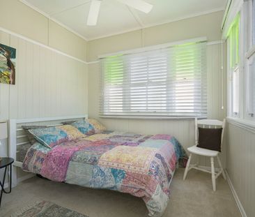 A New Home for the New Year! - Photo 4