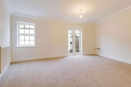 Sandford Park Place, GL52 - Photo 2