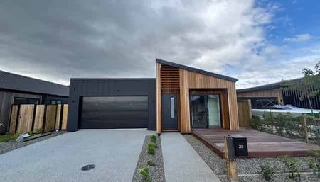 4 BEDROOMS - CROMWELL - Photo 3