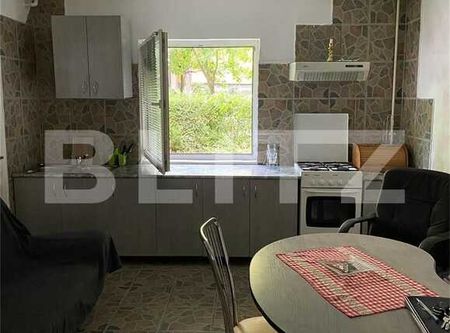 Apartament de 2 camere, 54 mp, garaj, zona strazii Gheorghe Dima - Photo 2
