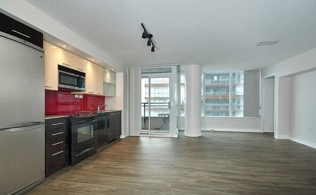 For Lease - 8 Telegram Mews Unit# 740, Toronto, Ontario - Photo 2