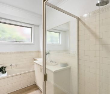 Perfect family proportions in the exclusive 'Croydon Hills' pocket - Photo 5