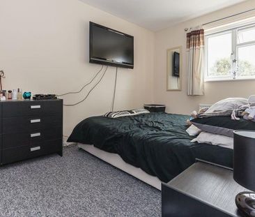 3 bedroom detached house to rent - Photo 3